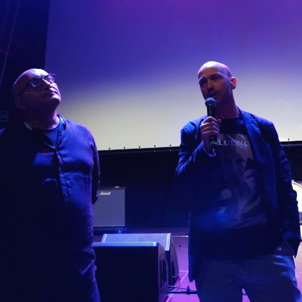 Giunge il momento di evocare Candyman e bisogna sfoderare l'artiglieria pesante, ovvero una fiammeggiante introduzione di Dikotomiko Cineblog che lo contestualizza nel Black Cinema. Al microfono Massimiliano Martiradonna, con lui Mirco Moretti. Annunciata anche la pubblicazione del libro Black Fears Matter, dedicato al genere, per Les Flaneurs Edizioni